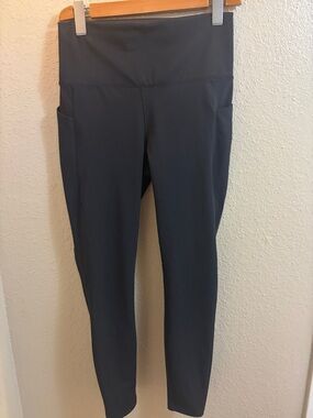 Spyder High-Rise Performance Leggings in Charcoal Gray